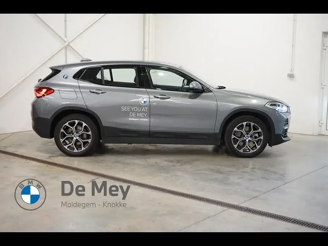 BMW X2 - Thumbnail 3