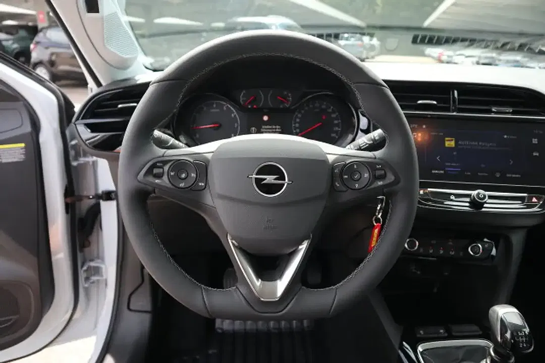 Opel Corsa Edition - Thumbnail 6