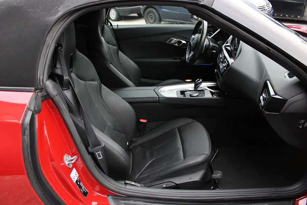 BMW Z4 sDrive - Thumbnail 9