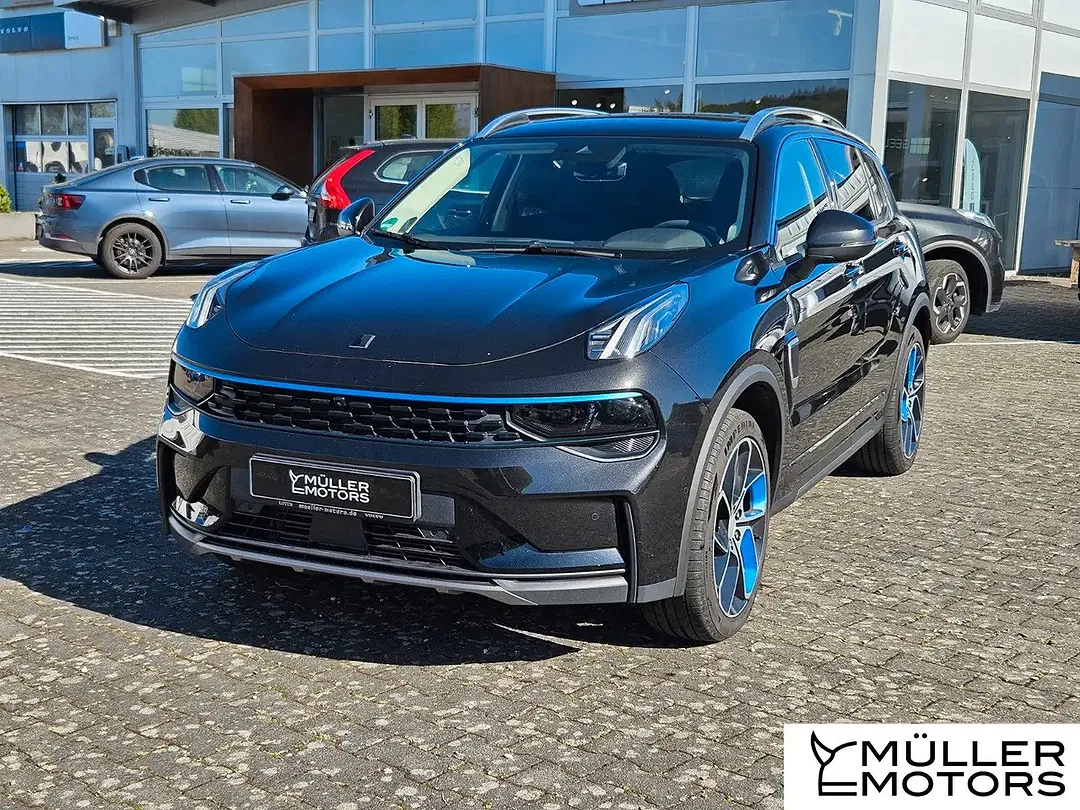 Lynk & Co 01 - foto 1