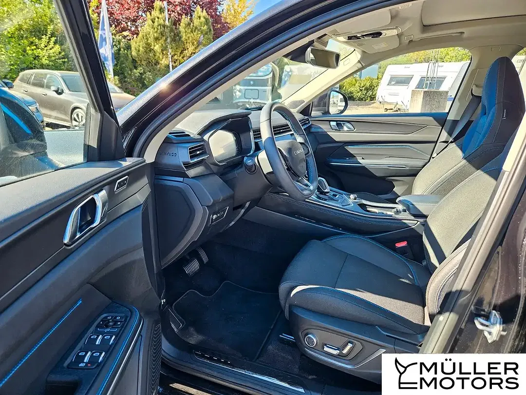 Lynk & Co 01 - Thumbnail 10