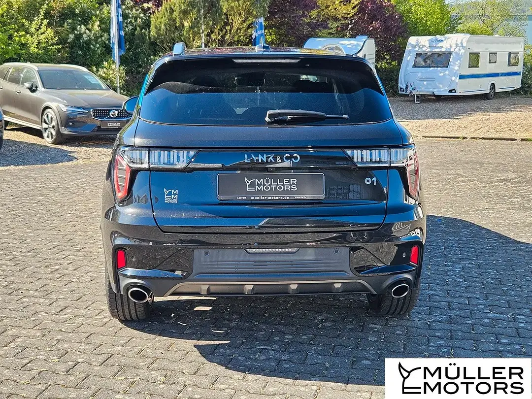 Lynk & Co 01 - Thumbnail 5