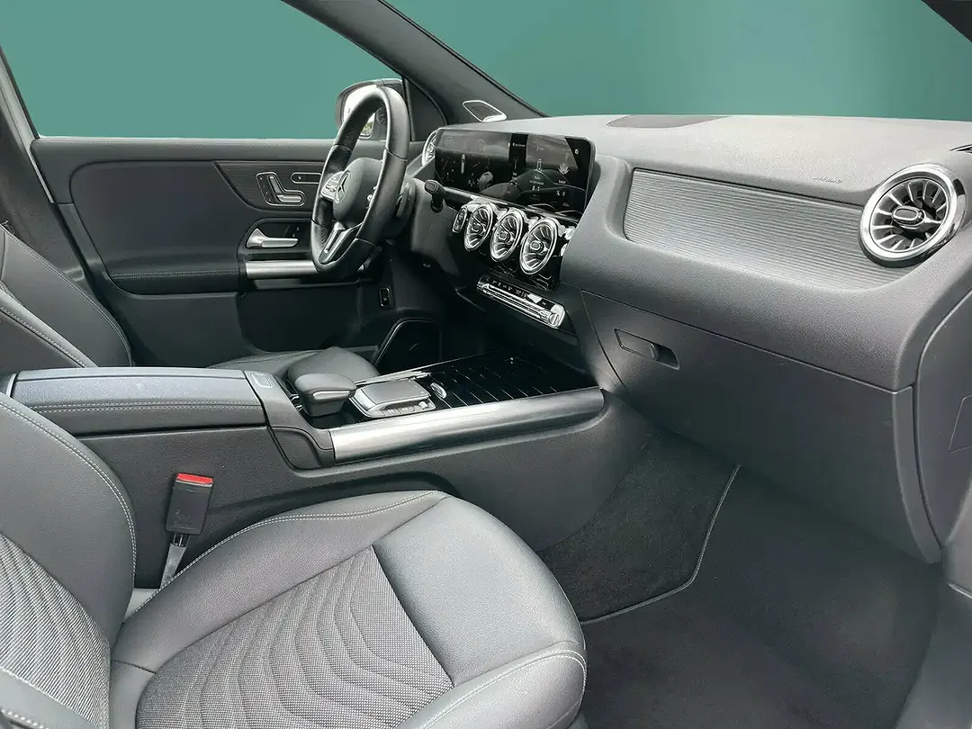 Mercedes-Benz GLA 200 4MATIC Progressive - Thumbnail 12
