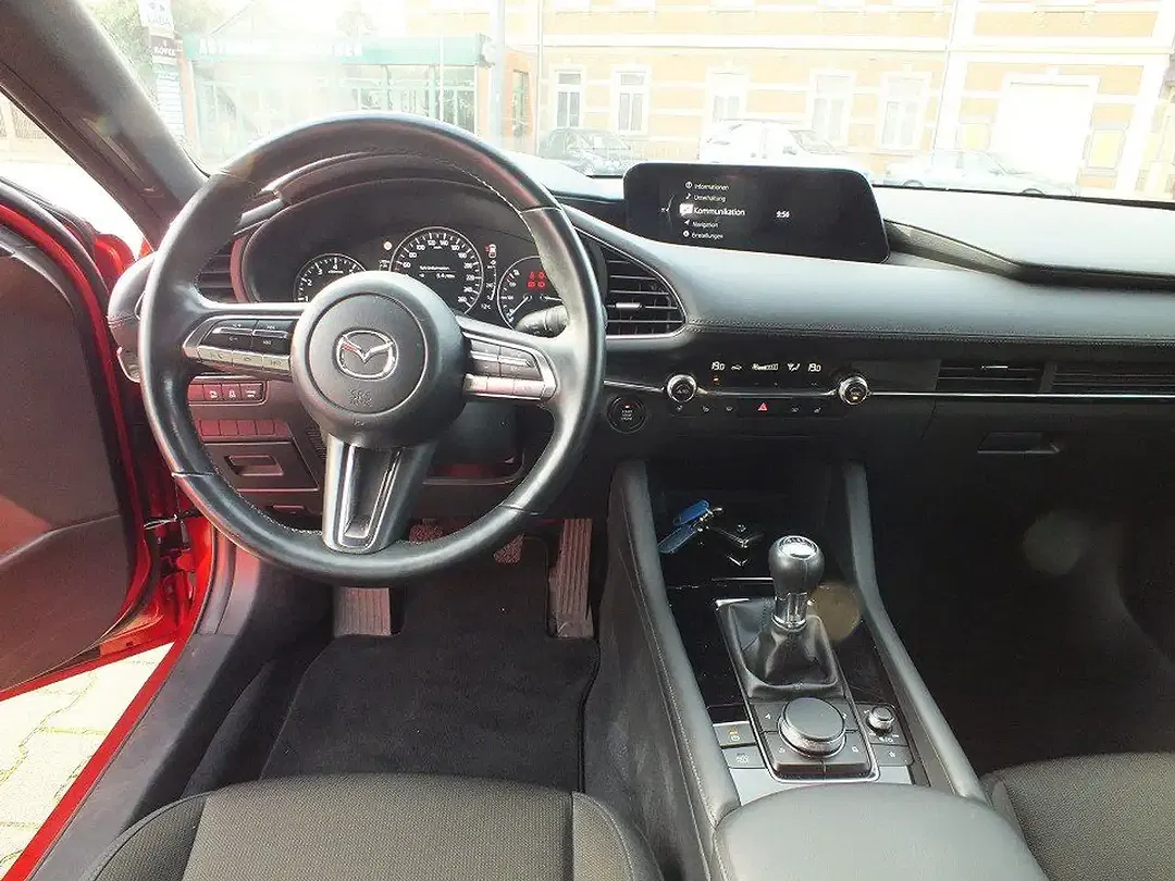 Mazda 3 2.0 SKYACTIV-G Hybrid Selection - foto 14