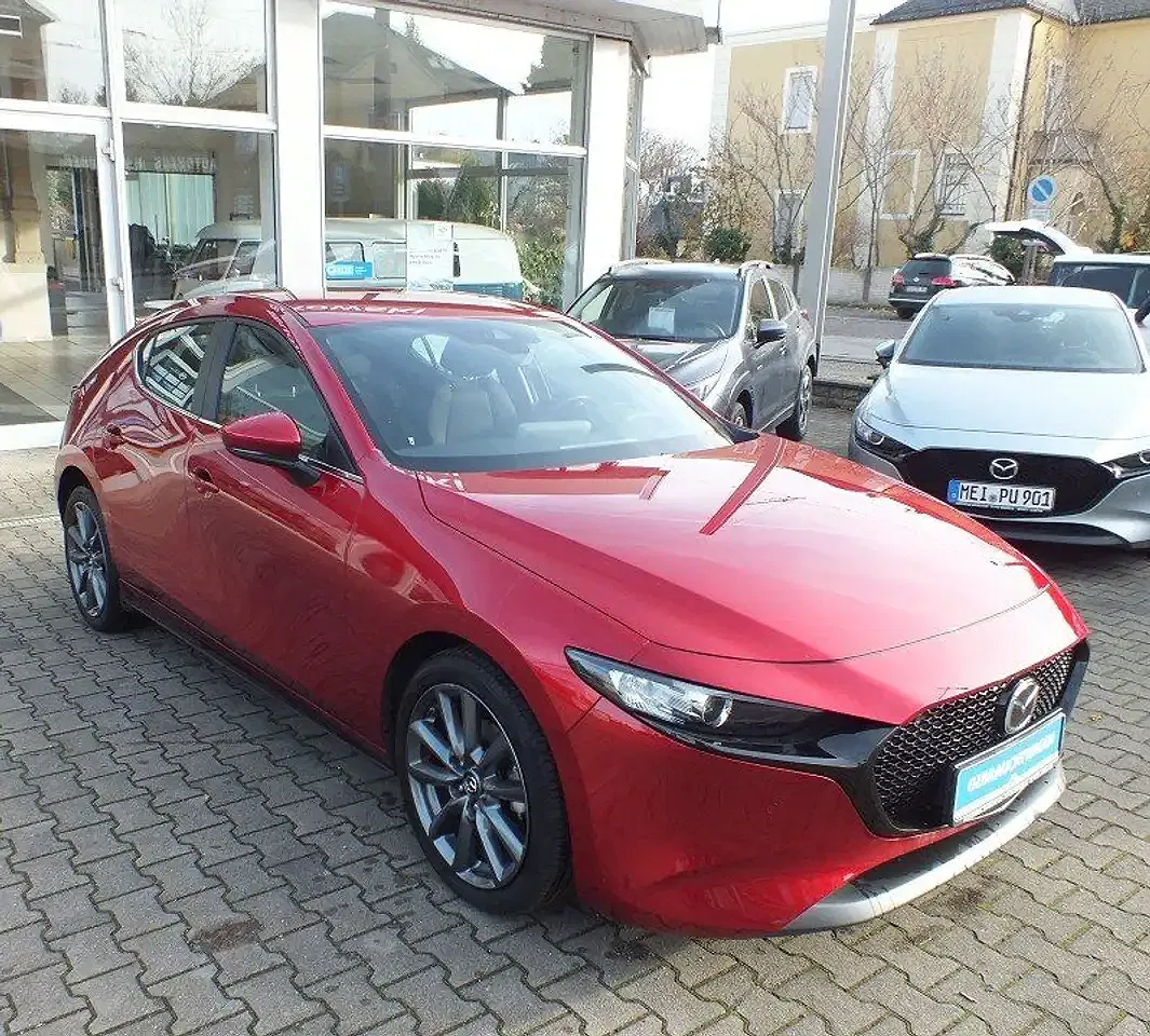 Mazda 3 2.0 SKYACTIV-G Hybrid Selection - foto 2