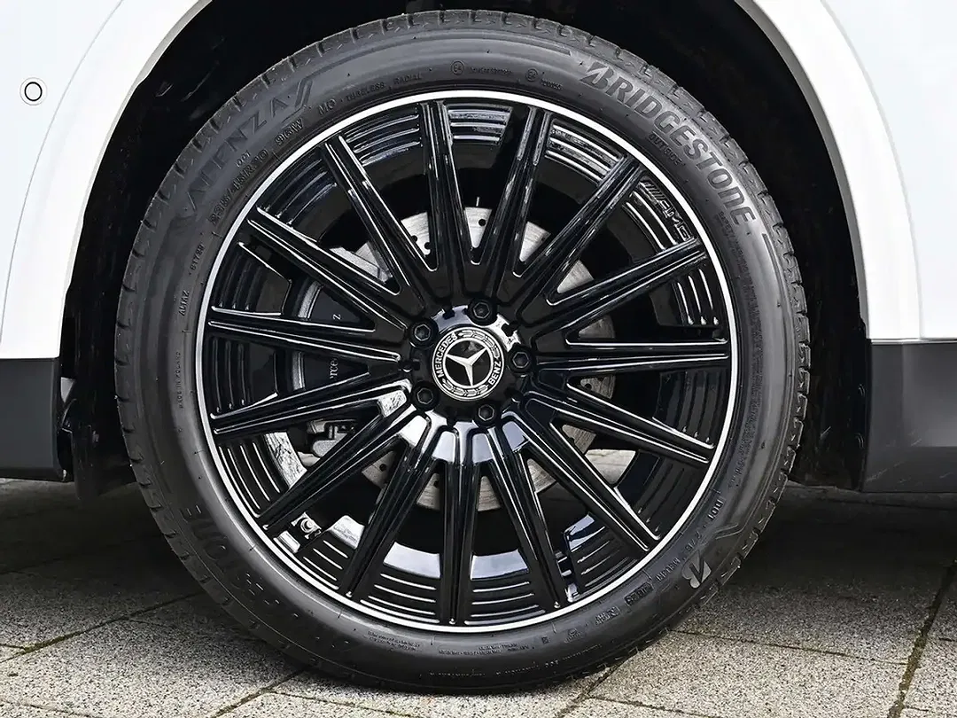 Mercedes-Benz GLA 200 AMG Line Night - Thumbnail 8