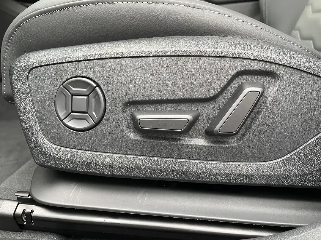 Audi A6 e-tron performance Avant S line - Thumbnail 13