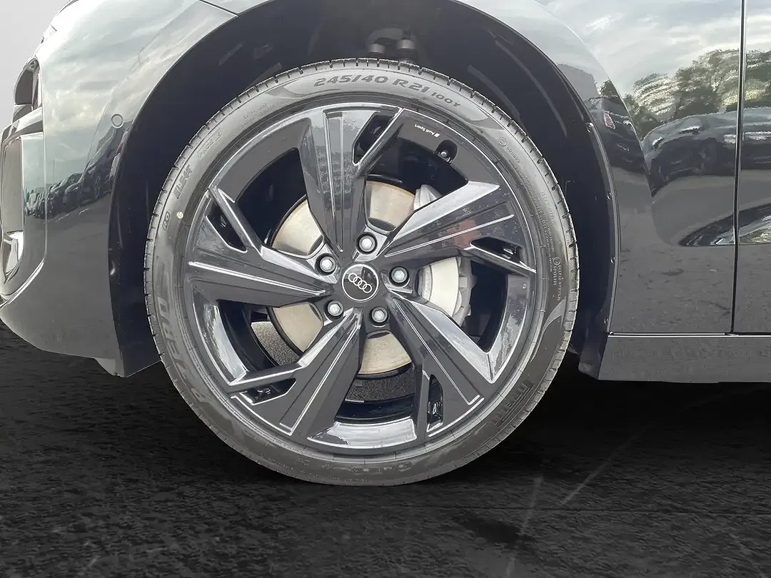 Audi A6 e-tron performance Avant S line - Thumbnail 4