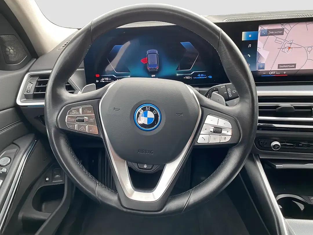 BMW 330 Touring - Thumbnail 12
