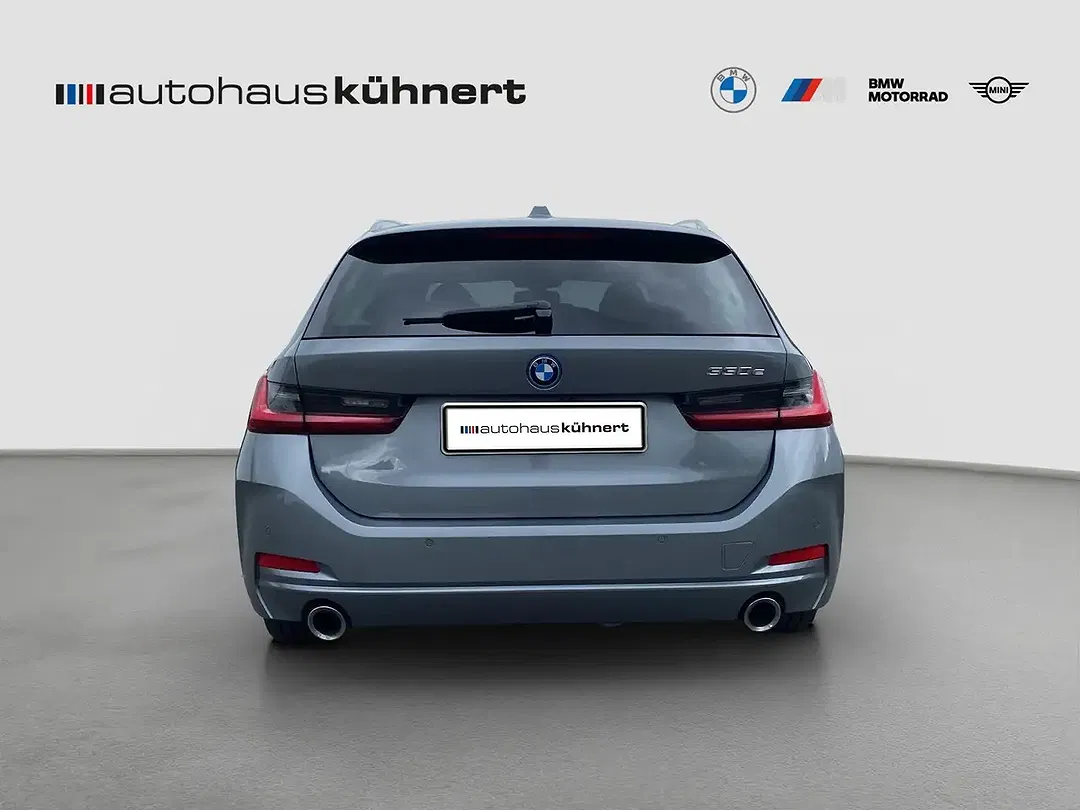 BMW 330 Touring - Thumbnail 5