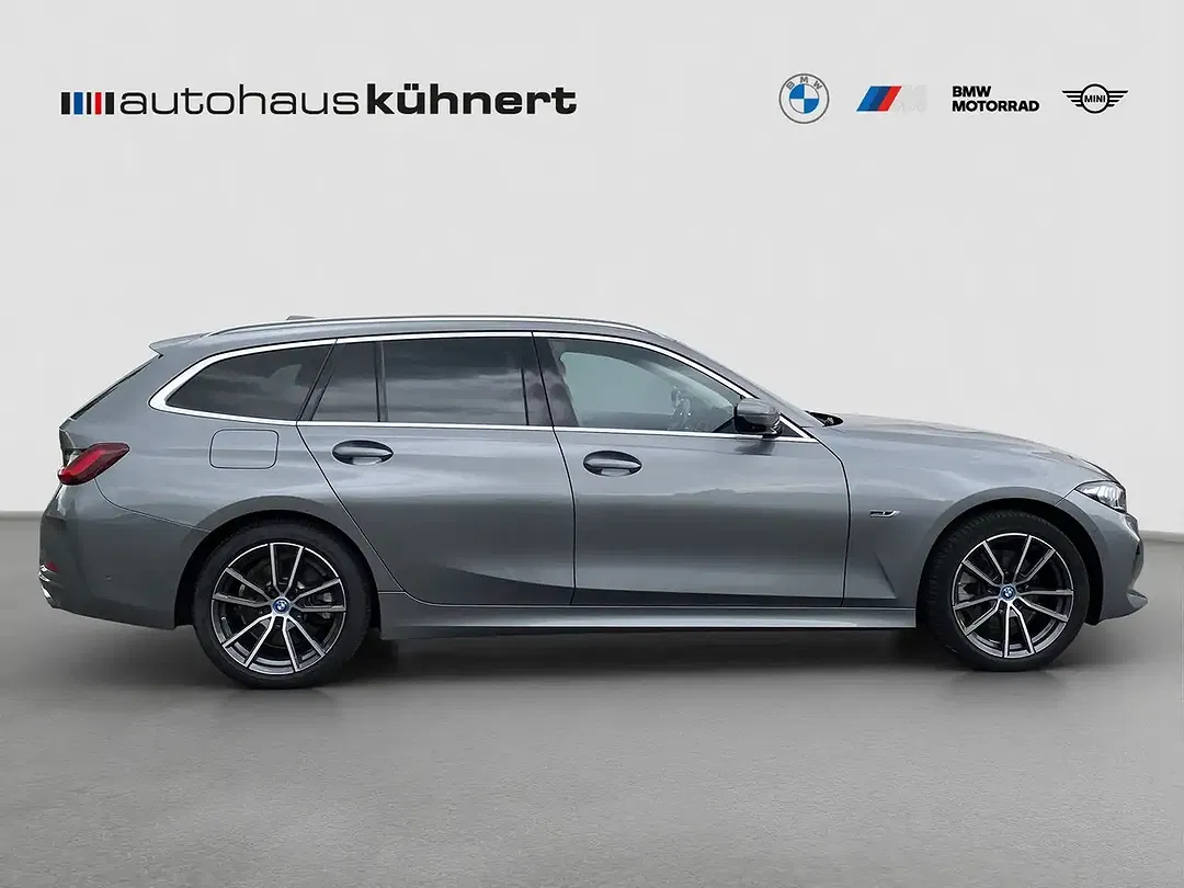 BMW 330 Touring - Thumbnail 7