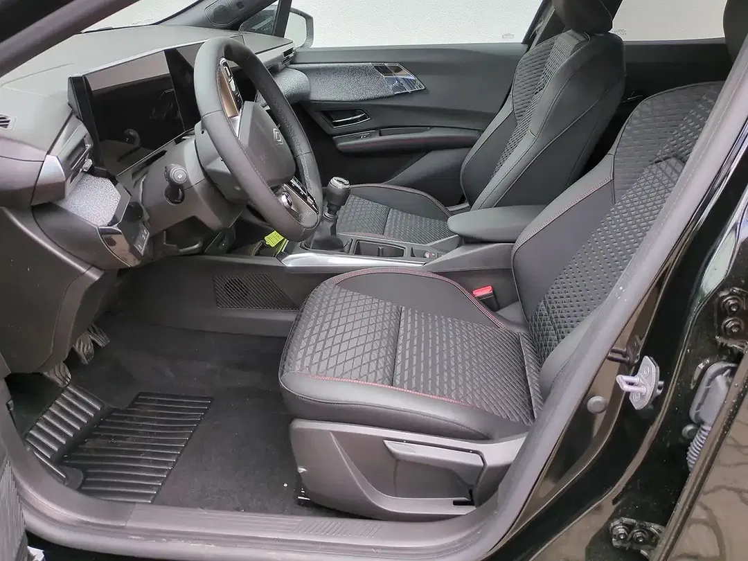 Renault Clio TCe Techno - Thumbnail 12