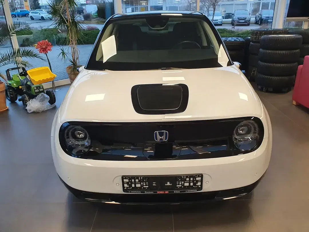 Honda E Advance - Thumbnail 3