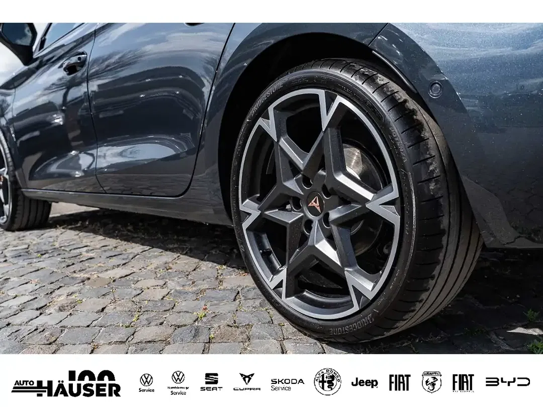 CUPRA Leon 1.5 eTSI DSG DCC - Thumbnail 6