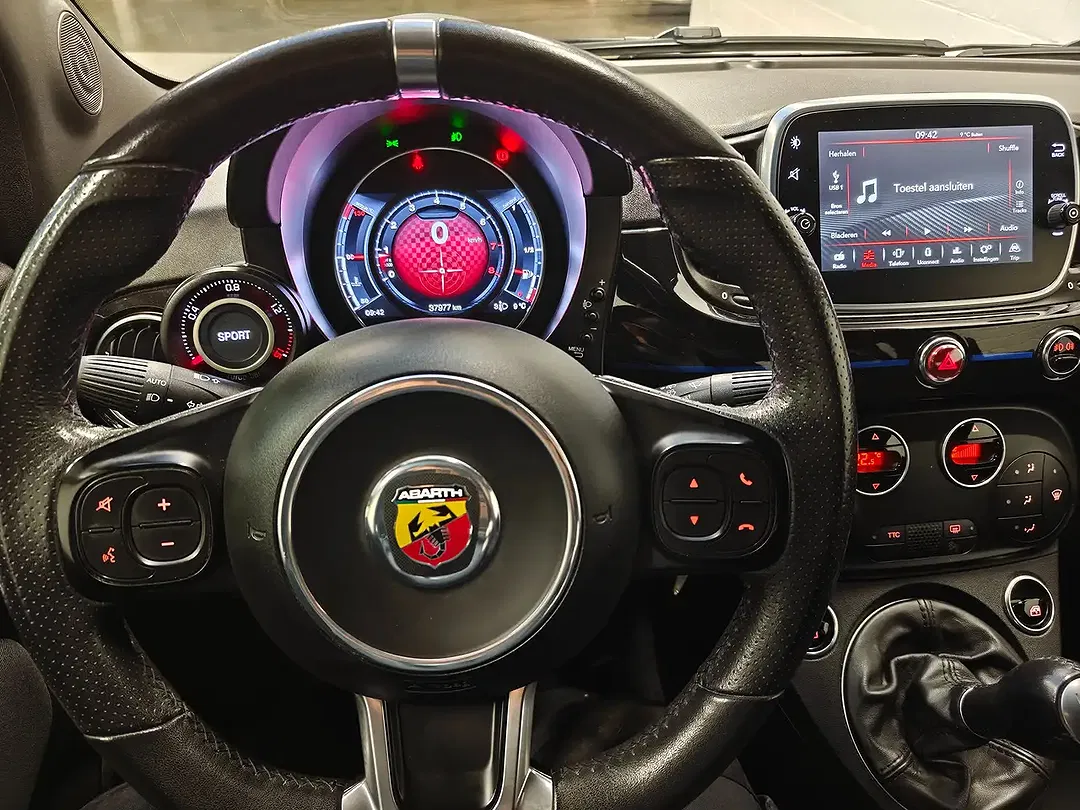 Abarth 595 1.4 T-Jet - Thumbnail 7