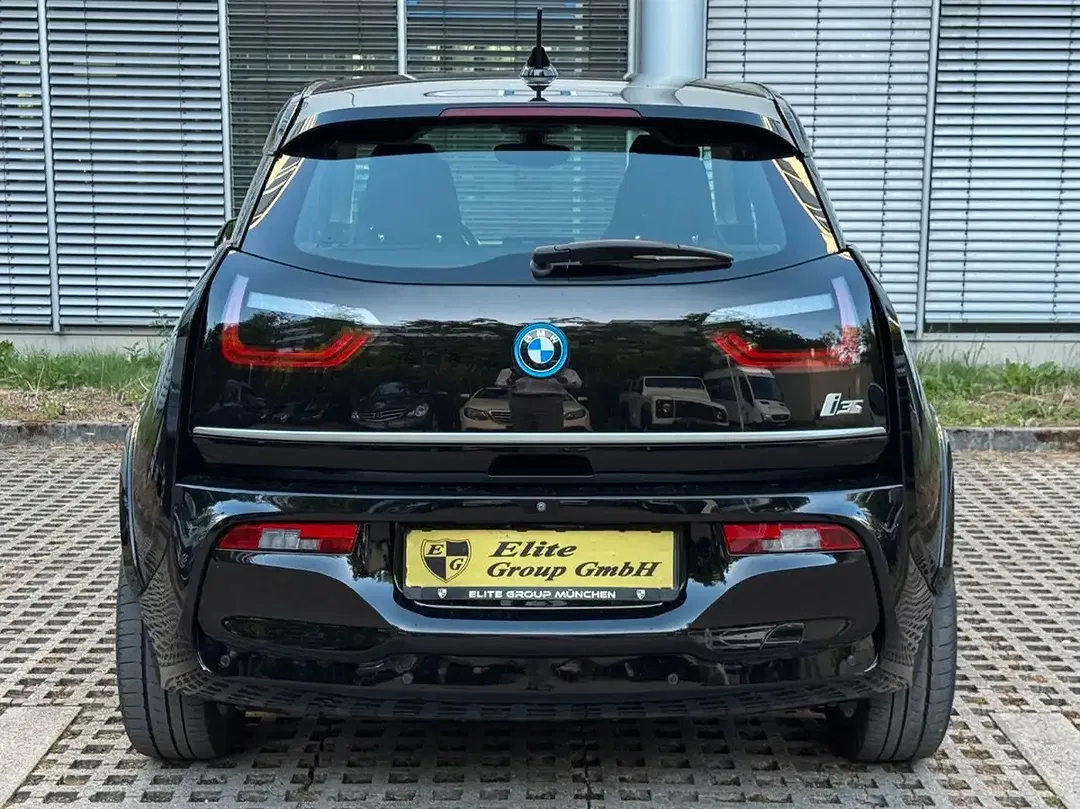 BMW i3 - Thumbnail 4