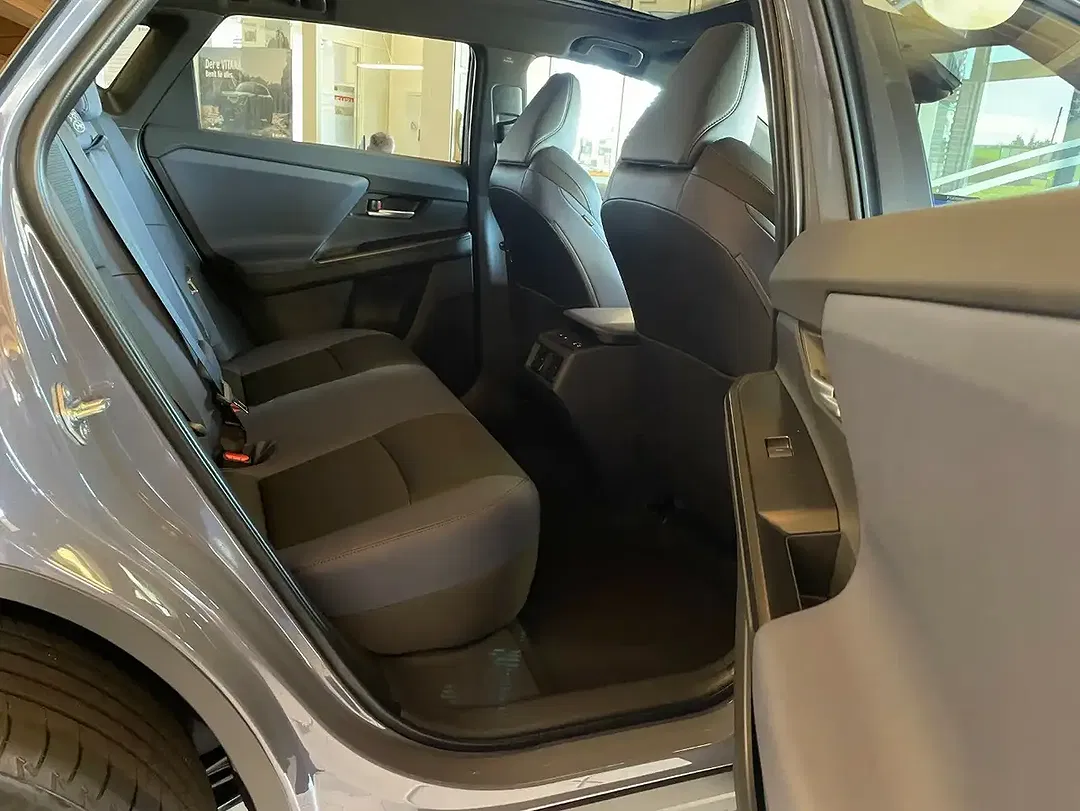 Subaru Solterra Platinum - foto 15