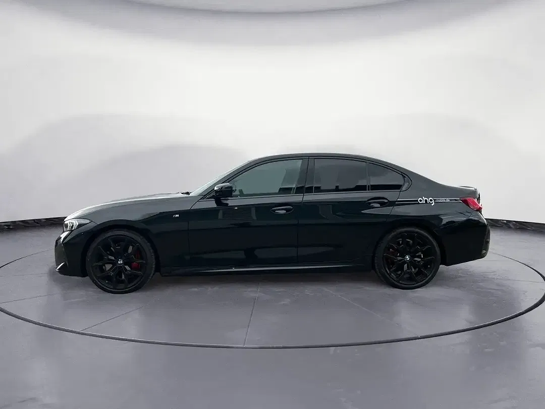 BMW 320 xDrive M Sport Pro - Thumbnail 3