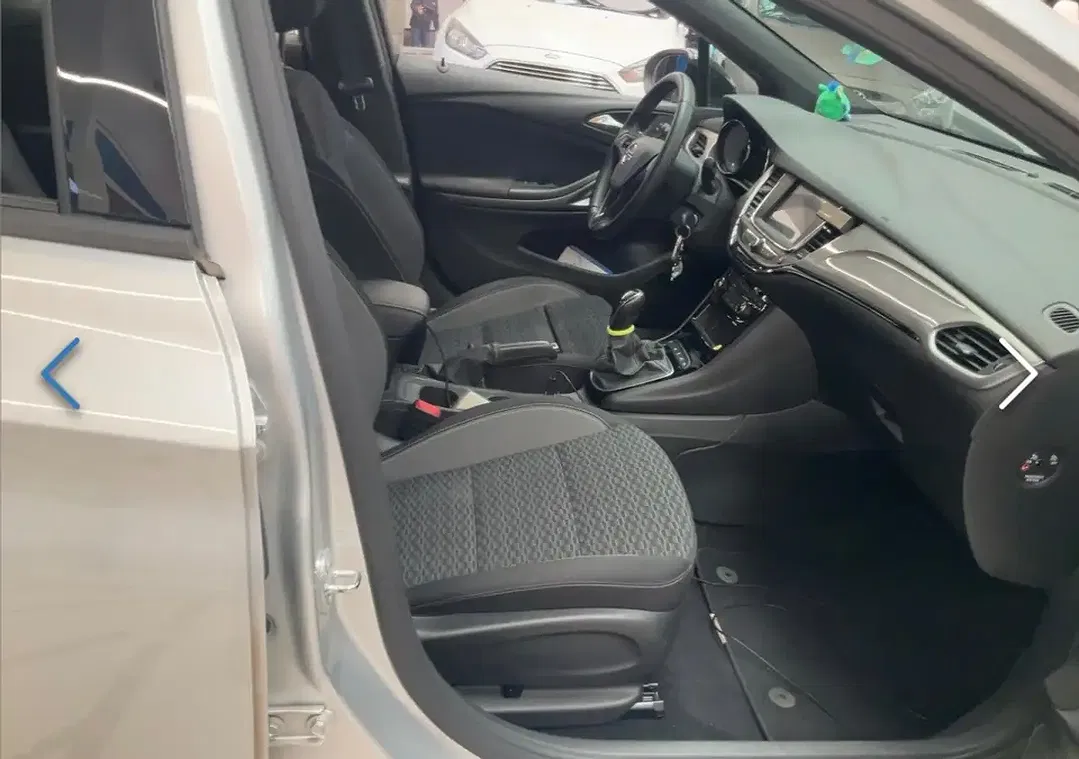 Opel Astra GS Line - Thumbnail 5