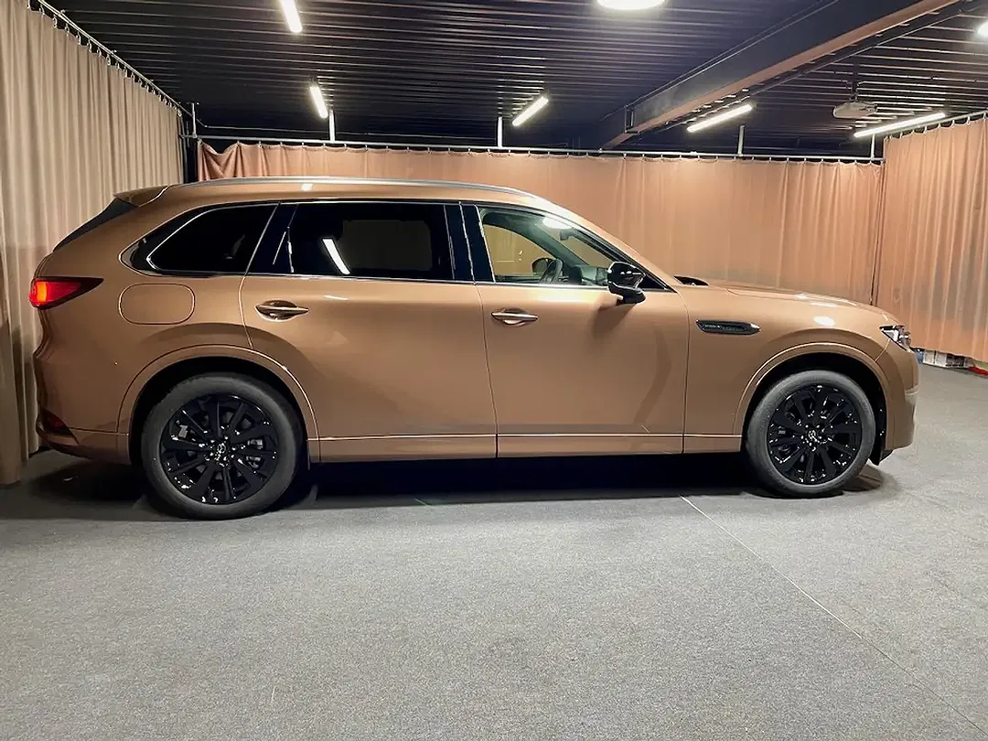 Mazda CX-80 AWD Homura Plus - Thumbnail 4
