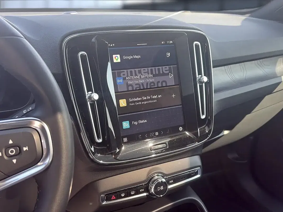 Volvo C40 EV Recharge Plus - Thumbnail 7