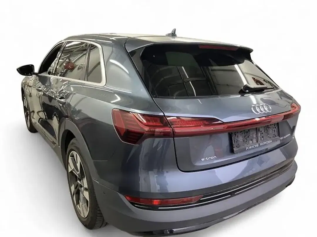 Audi e-tron 50 quattro S line - Thumbnail 5