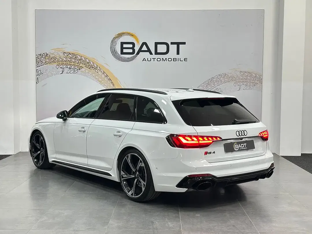 Audi RS4 2.9 TFSI quattro RS Avant - Thumbnail 9