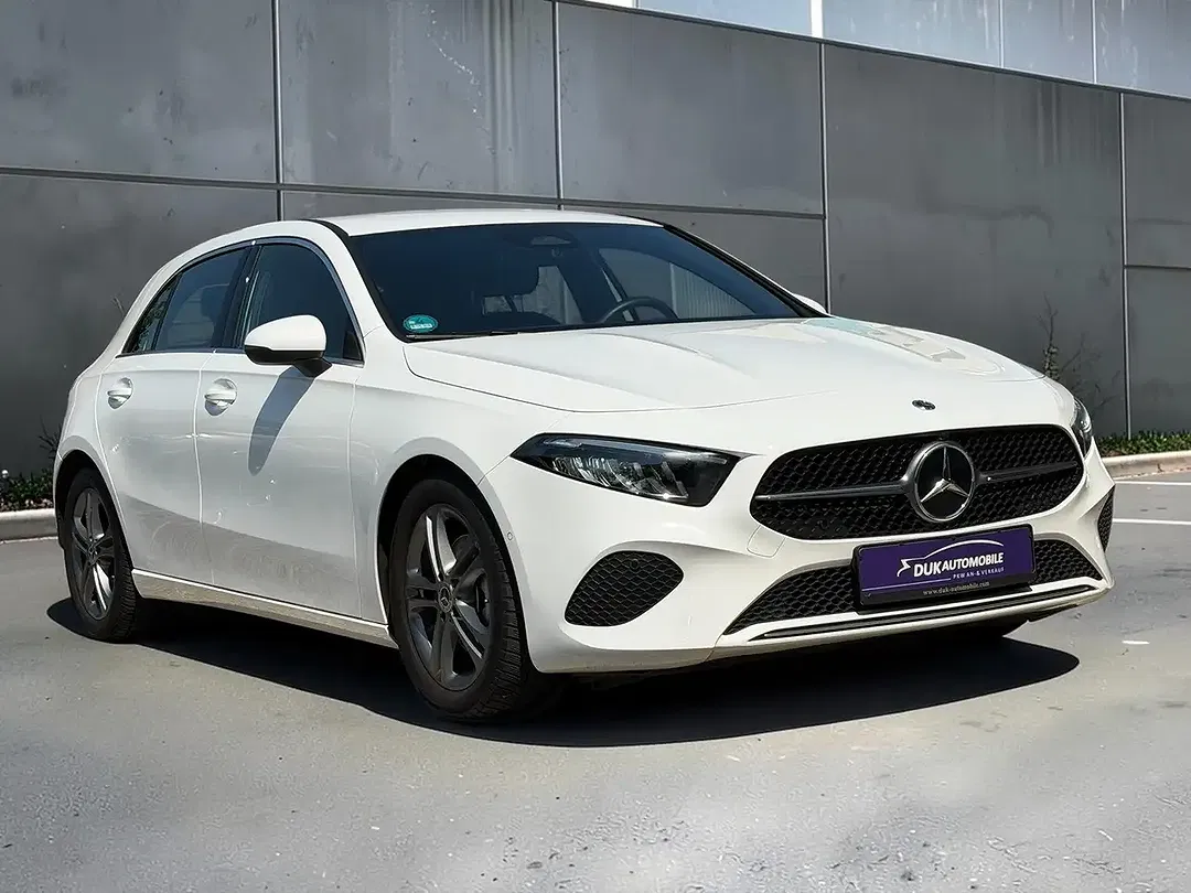 Mercedes-Benz A 180 AUT - Thumbnail 3