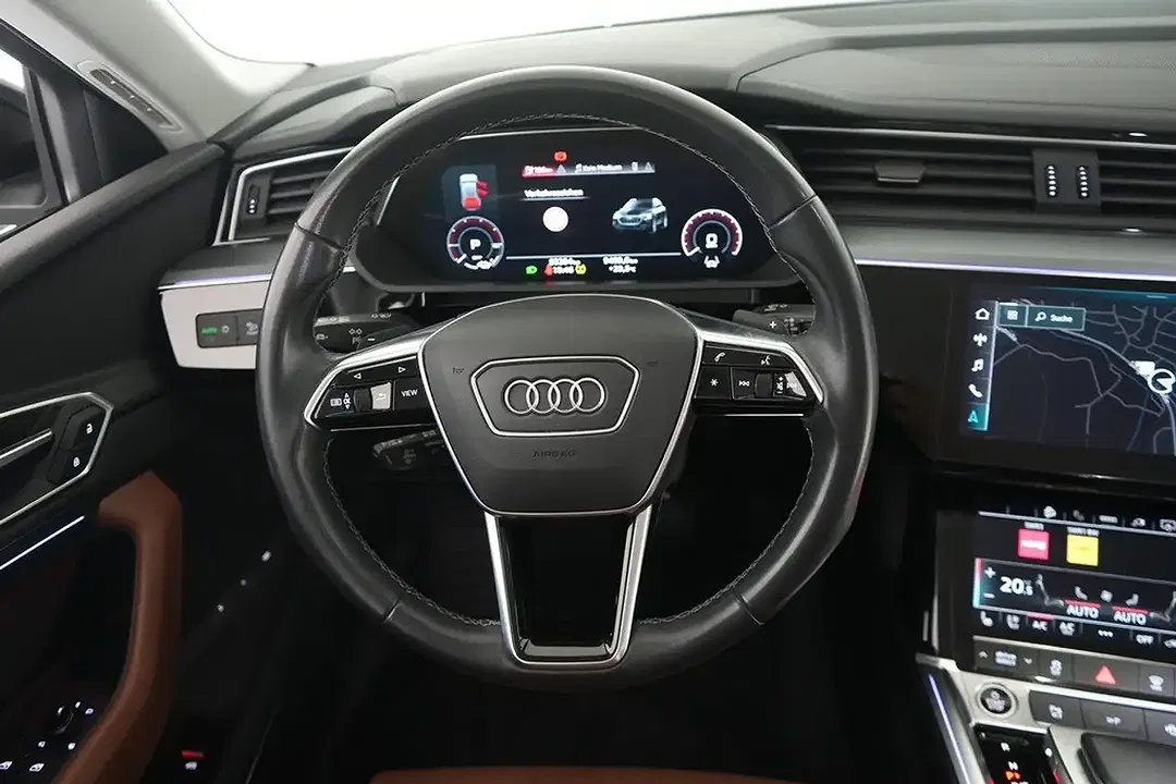 Audi Q8 e-tron 55 quattro S line - Thumbnail 12