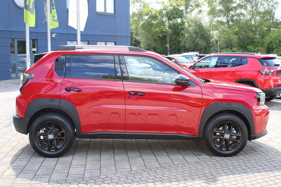 Fiat Grande Panda Hybrid Icon - Thumbnail 6