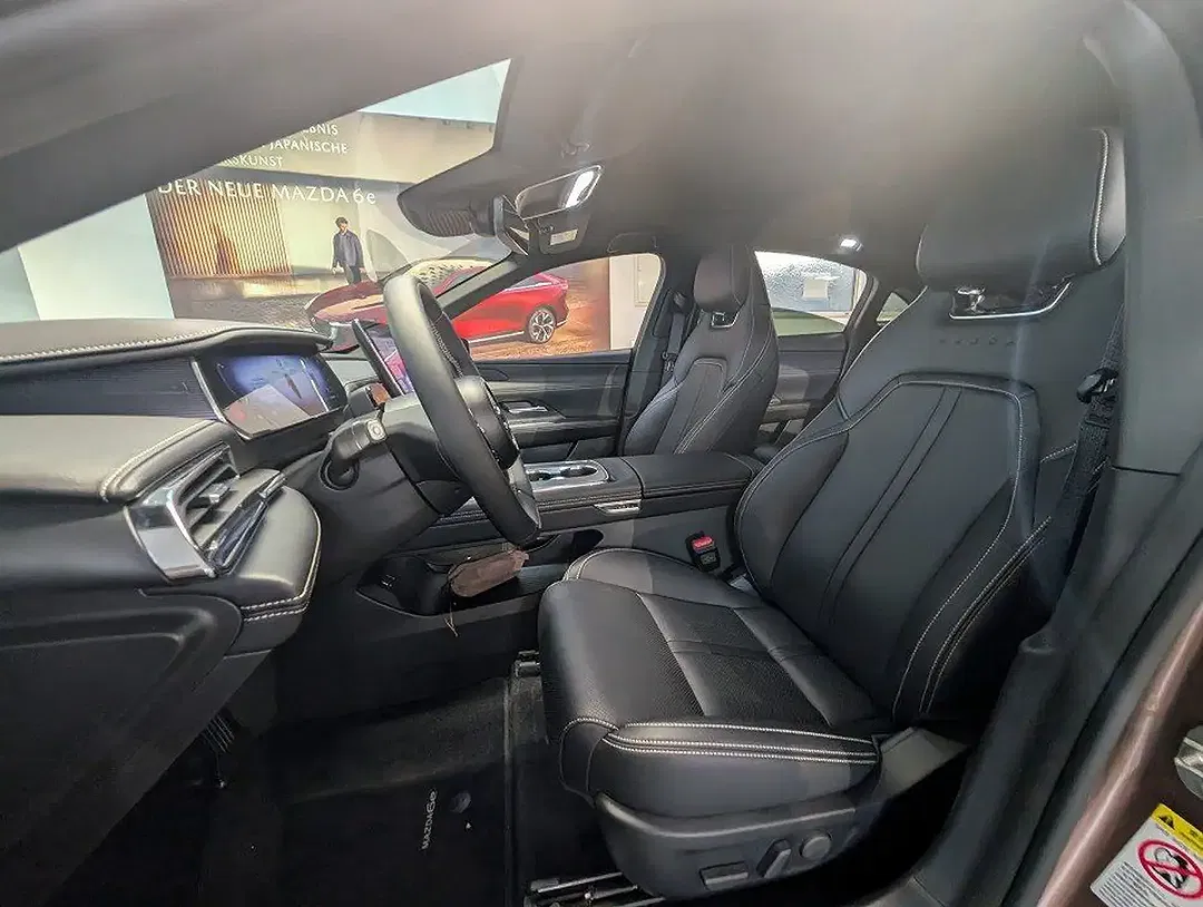 Mazda 6e EV Takumi - Thumbnail 4