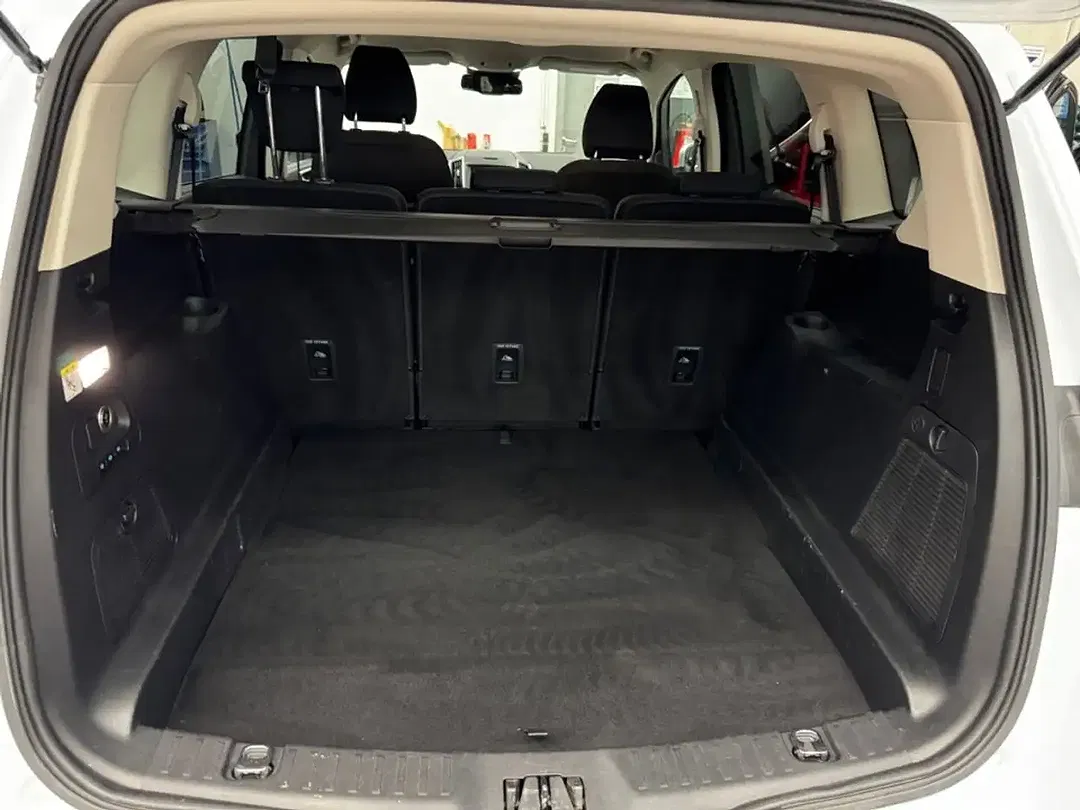 Ford S-Max 2.0 EcoBlue AUT 4x4 Titanium - Thumbnail 9
