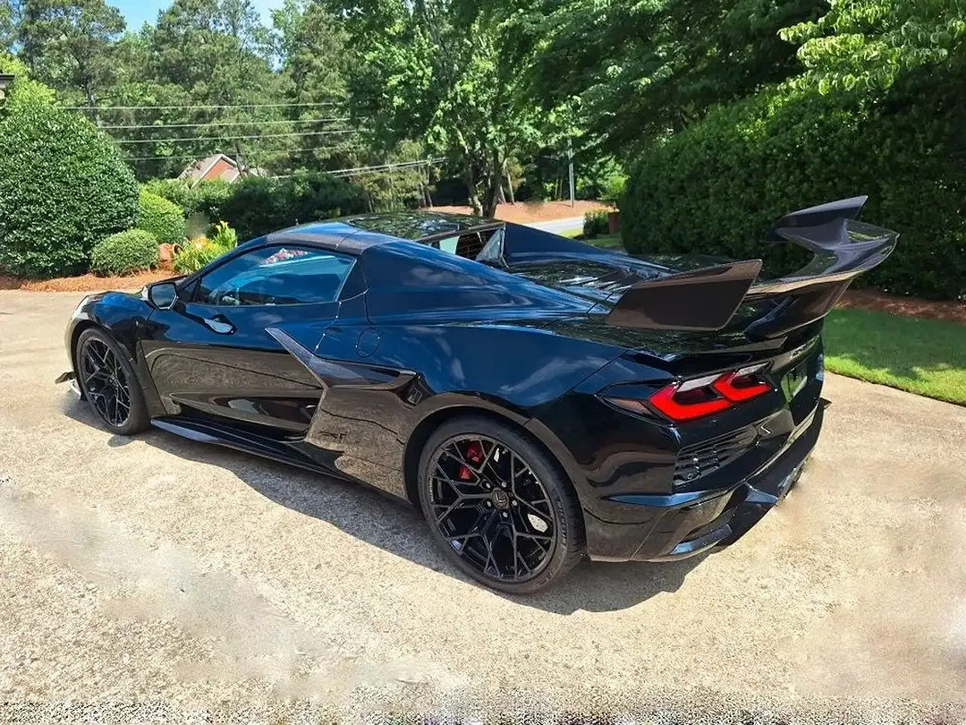 Corvette ZR1 Convertible 3LT - Thumbnail 11