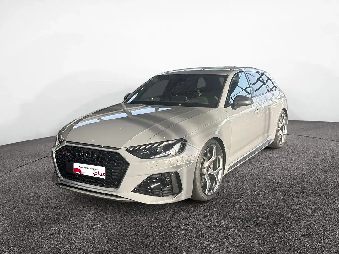 Audi RS4 25 Matrix LED Avant Edition - foto 1