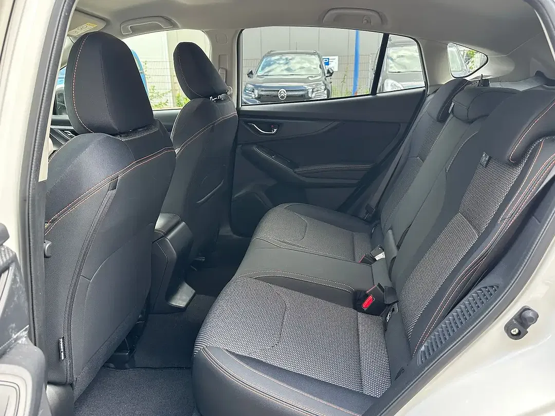 Subaru XV 2.0 Hybrid Comfort - Thumbnail 10
