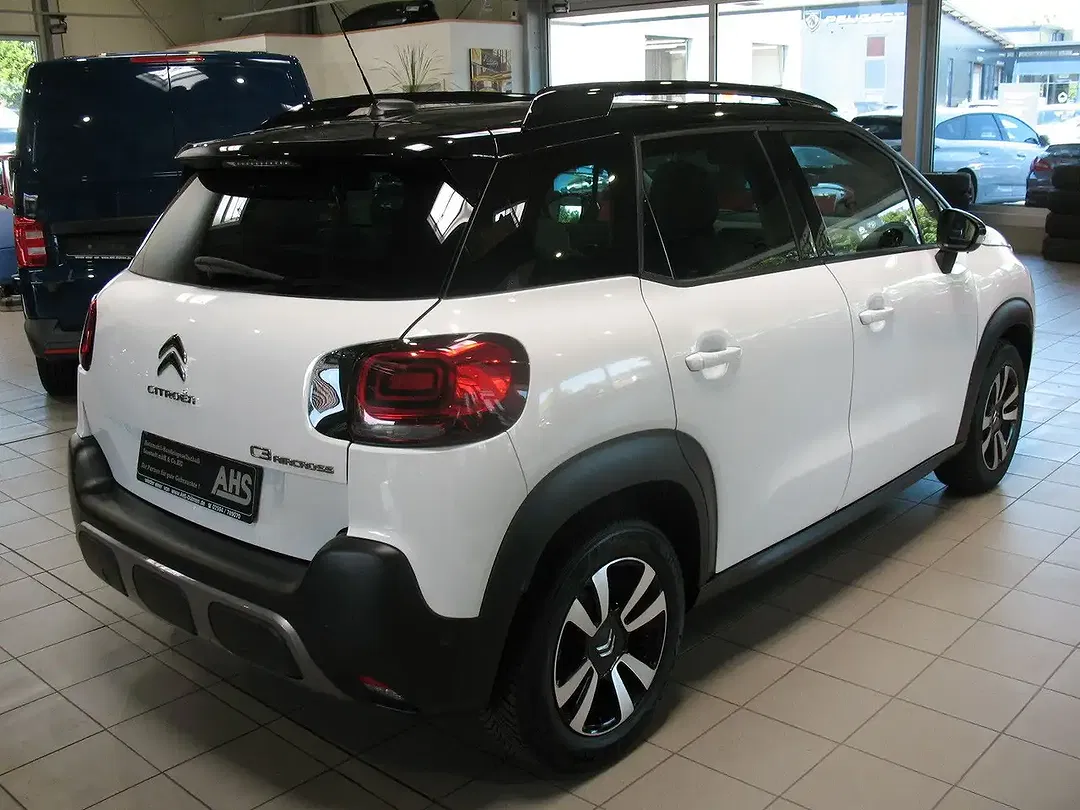 Citroen C3 PureTech EAT6 Shine - Thumbnail 3