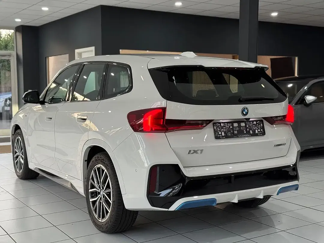 BMW iX1 xDrive - foto 2