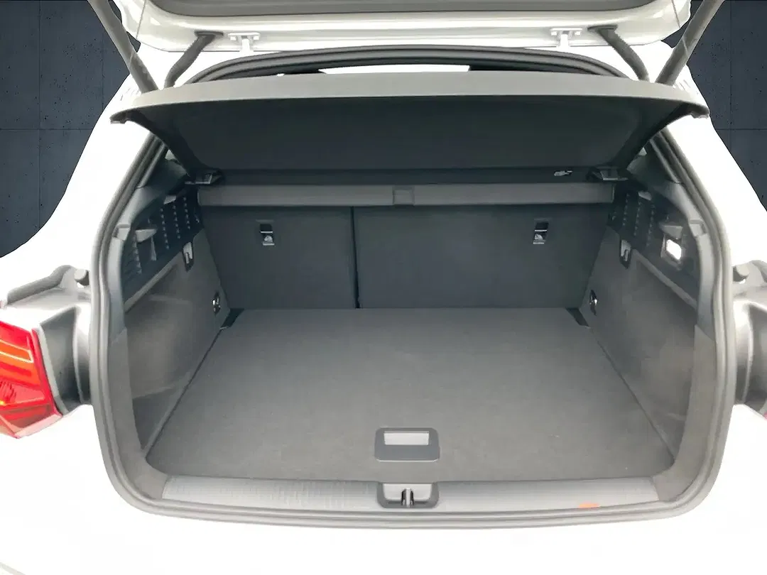 Audi SQ2 TFSI Matrix LED - Thumbnail 13