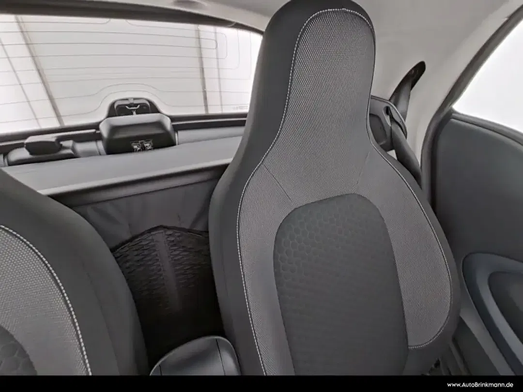 smart forTwo - Thumbnail 8