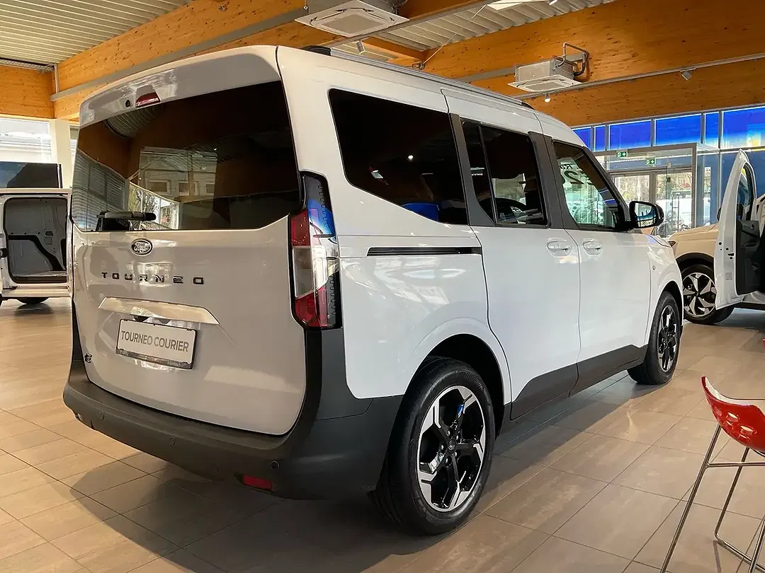 Ford Tourneo Courier Trend - Thumbnail 5