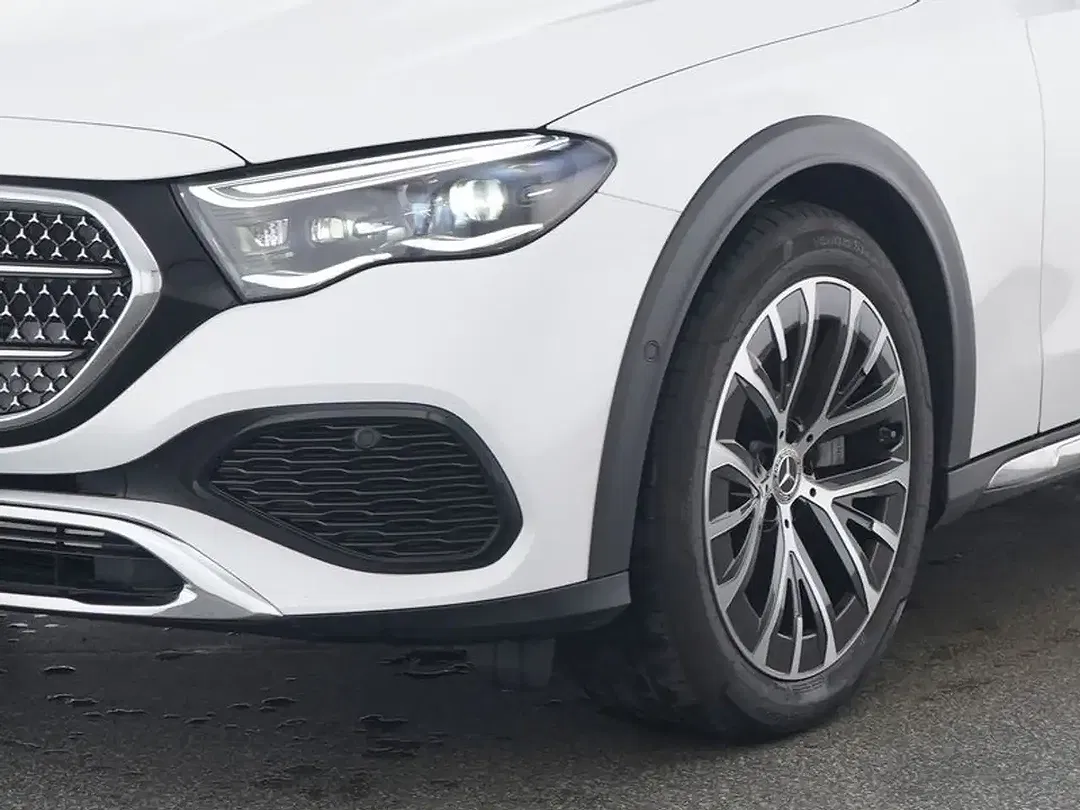 Mercedes-Benz E 300 4MATIC All-Terrain - Thumbnail 8