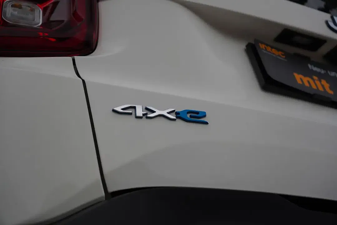 Jeep Renegade PHEV 4xe Limited - Thumbnail 38