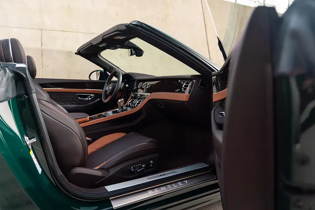 Bentley Continental GTC 4.0 4.0 V8 Mulliner - Thumbnail 9