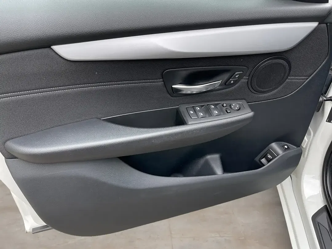 BMW 225 Active Tourer Advantage - Thumbnail 5