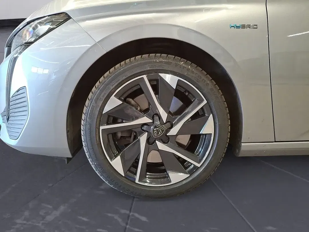 Peugeot 308 180 e-EAT8 Hybrid Allure Pack - Thumbnail 6