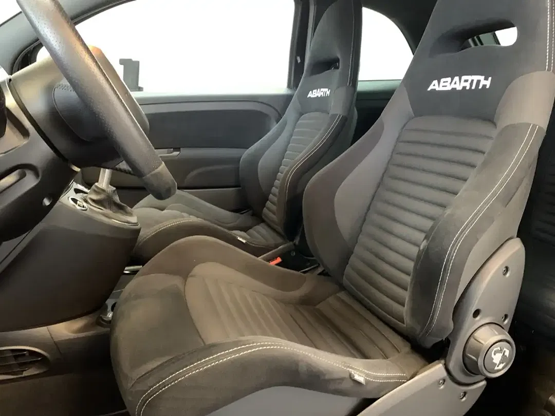 Abarth 500 1.4 T-Jet Competizione - Thumbnail 9