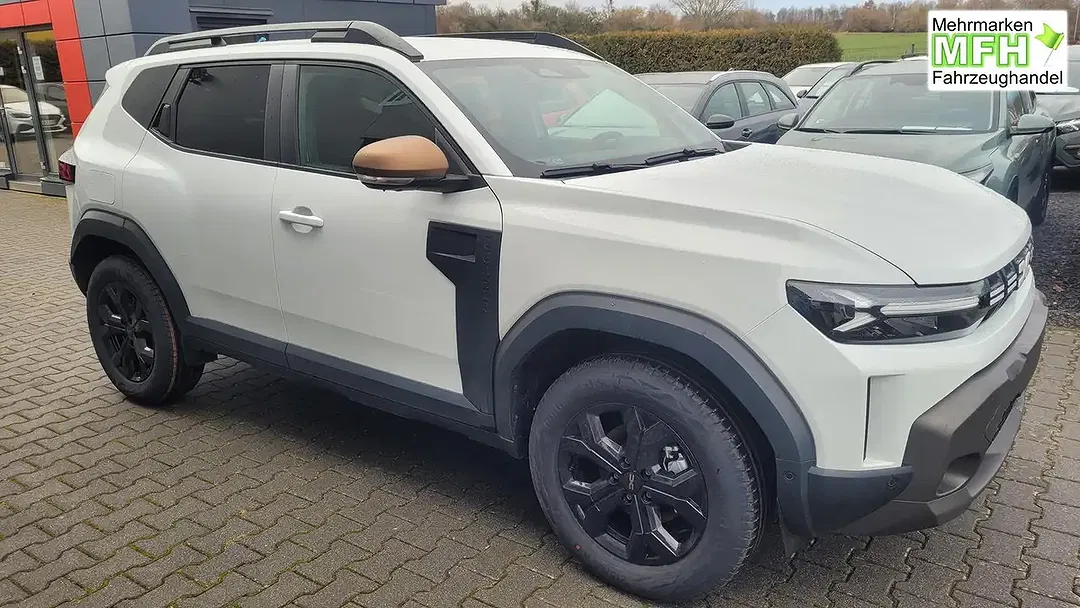 Dacia Duster Hybrid Extreme - Thumbnail 3