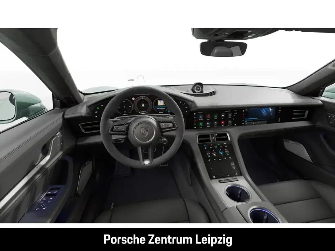 Porsche Taycan Turbo - Thumbnail 7