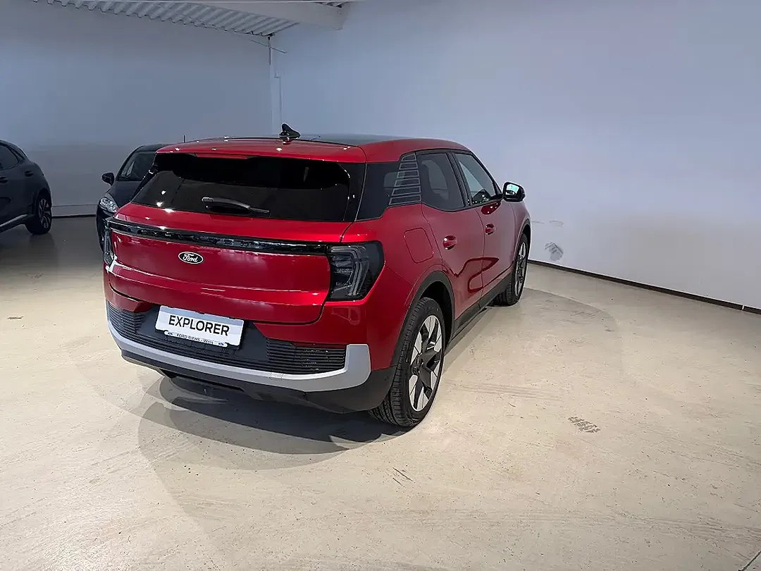 Ford Explorer 4x4 Premium - Thumbnail 5