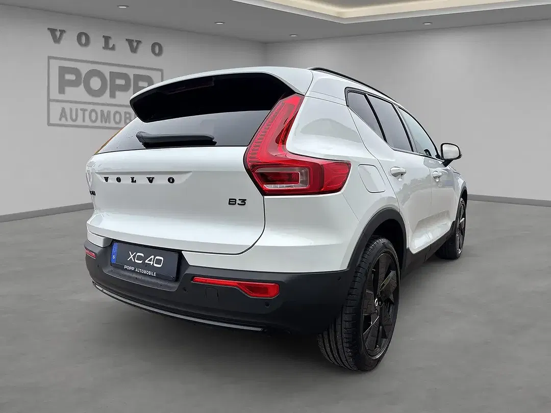 Volvo XC40 B3 Plus Black Edition - foto 14